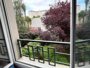 Appartement aux Portes de Paris- Proche métro L8